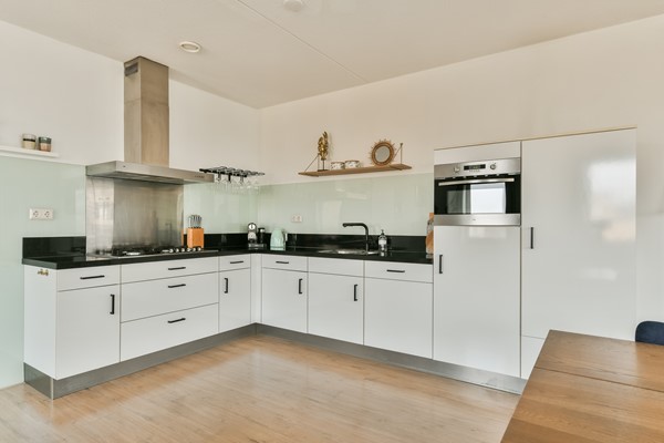 Medium property photo - Johan Hofmanstraat 321, 1069 KD Amsterdam